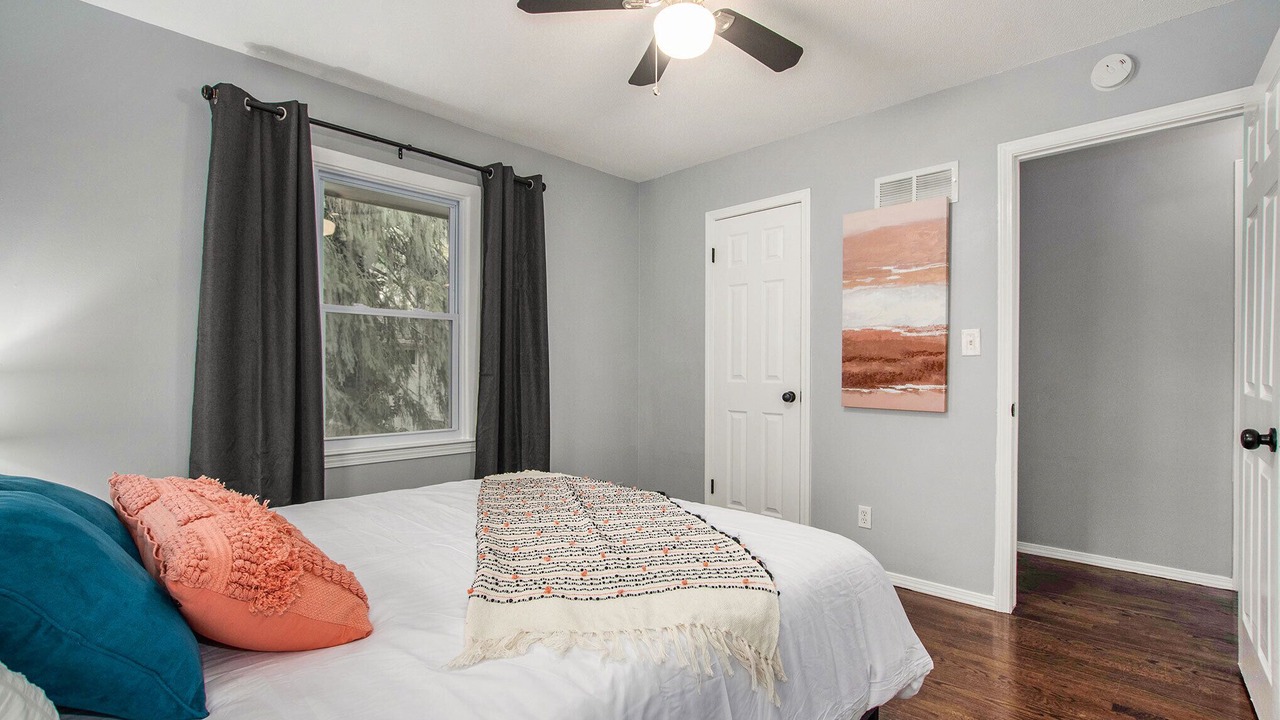 Photo of Bedroom in Grandview