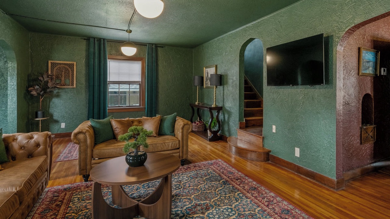 Photo of Livingroom in Sleepy Hollow
