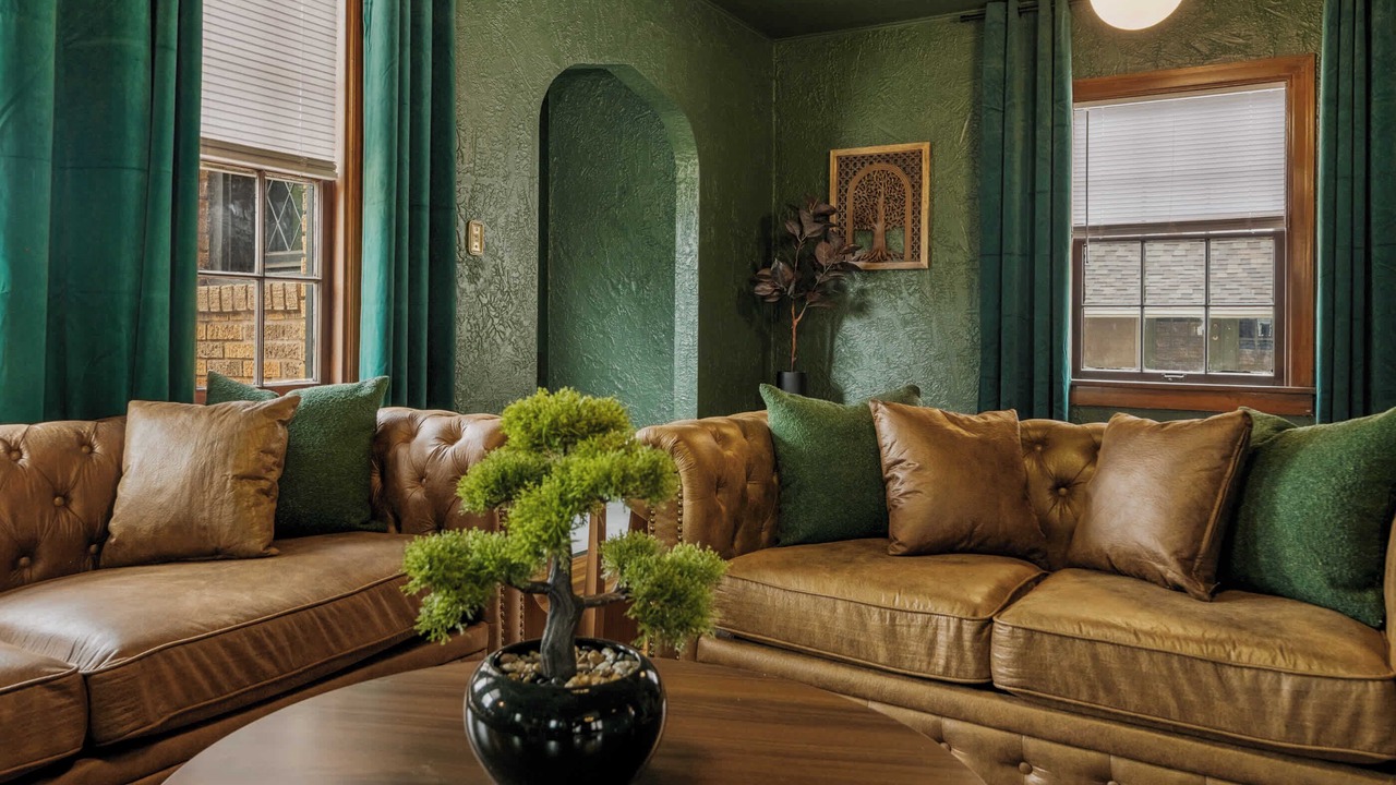 Photo of Livingroom in Sleepy Hollow