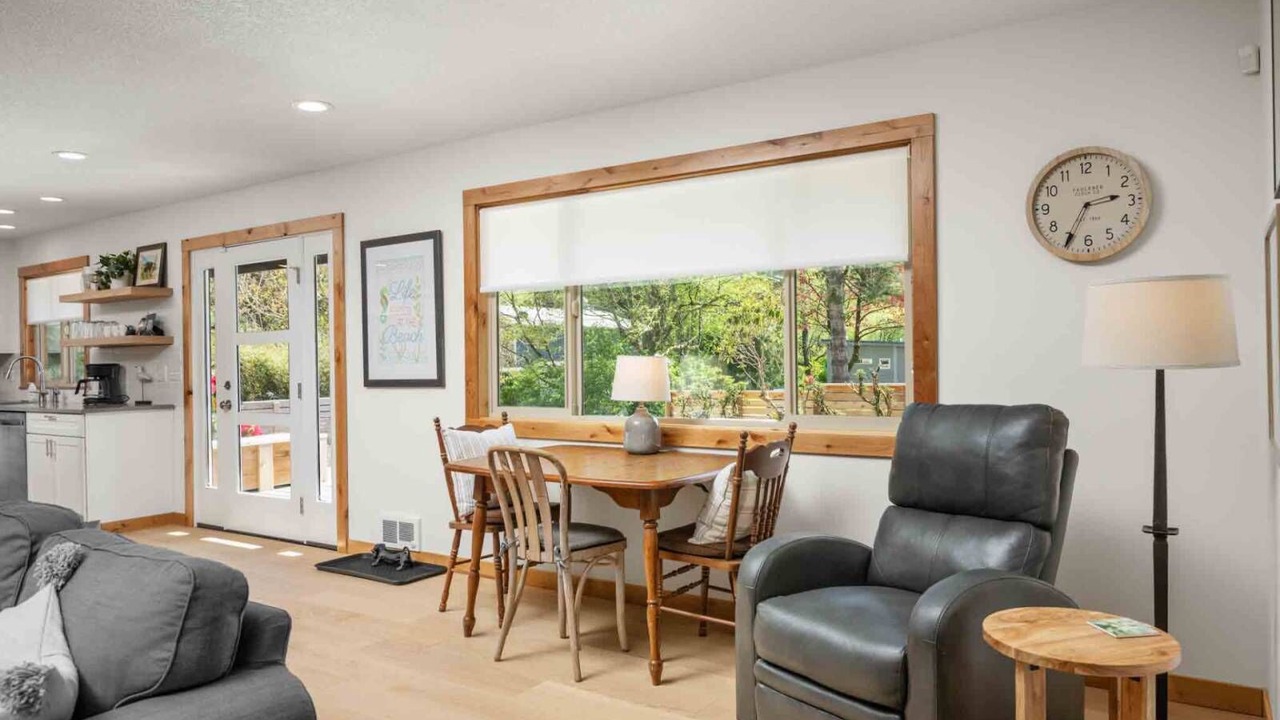 Photo of Livingroom in Neahkahnie Beach