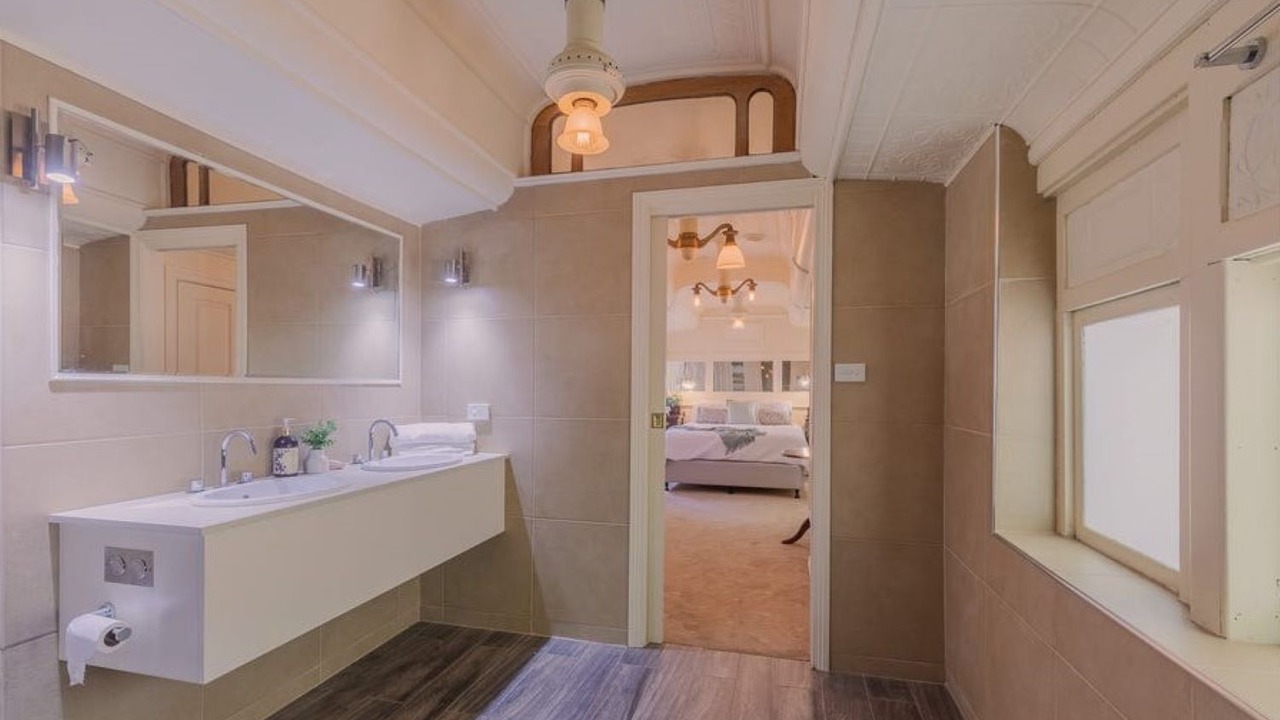 Photo of Bathroom in Emerald