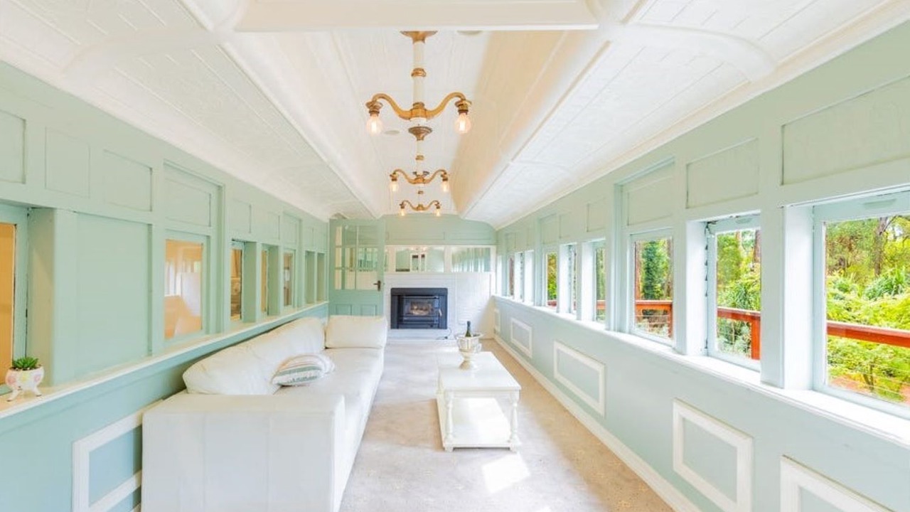 Photo of Others in Emerald