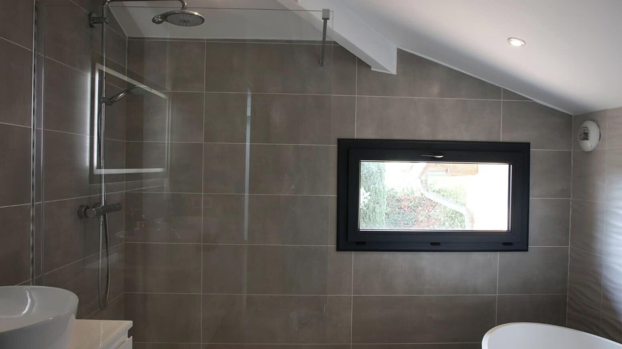 Photo of Bathroom in Saint - Martin - du - Touch