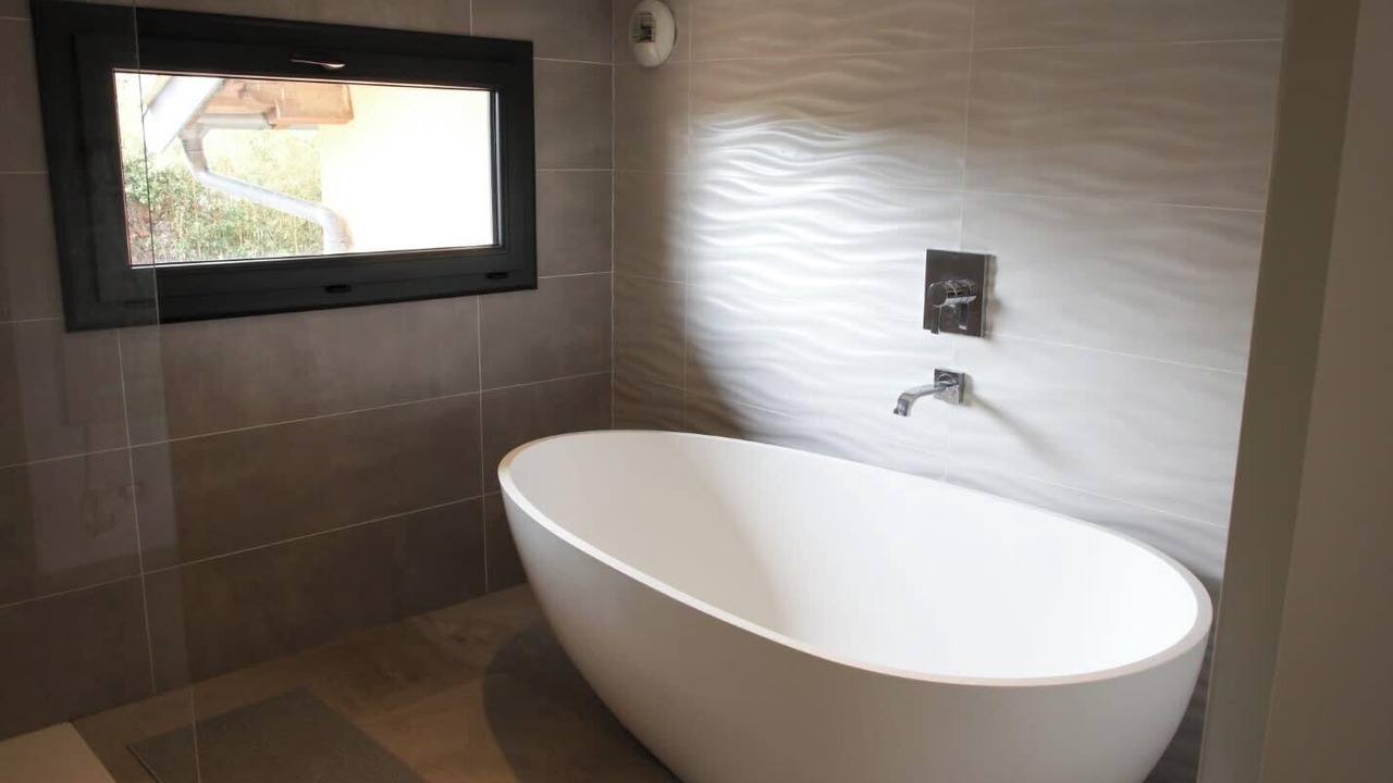Photo of Bathroom in Saint - Martin - du - Touch
