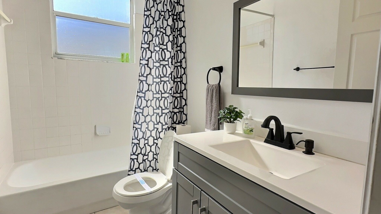 Photo of Bathroom in Sterling Ranch