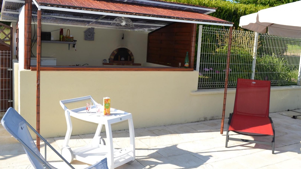 Photo of Patio Balcony in Mesvres