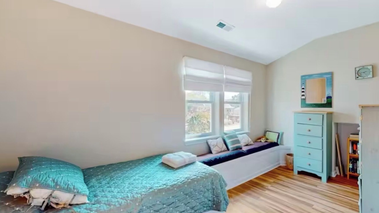 Photo of Bedroom in Colington Harbour