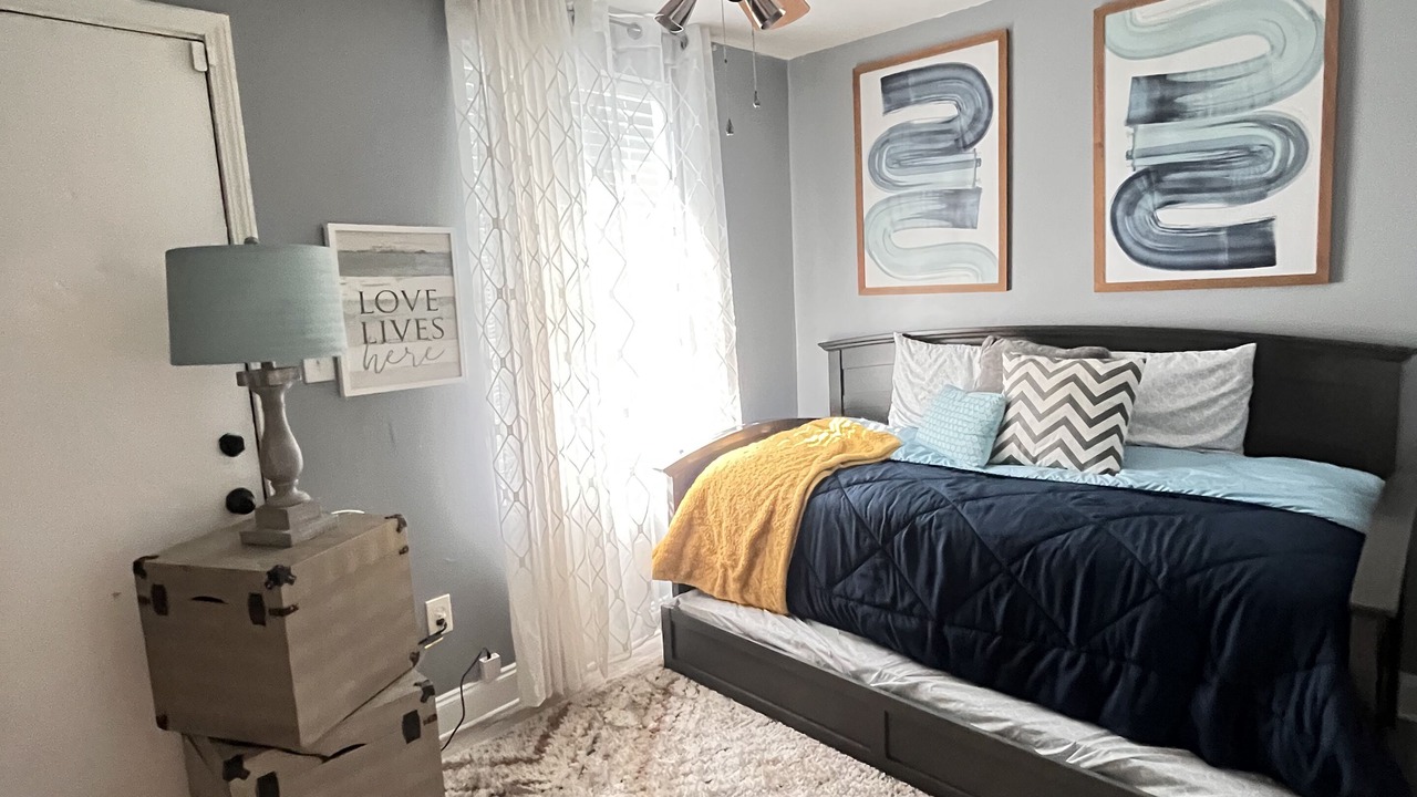 Photo of Bedroom in Kenner - Louis Armstrong International Airport