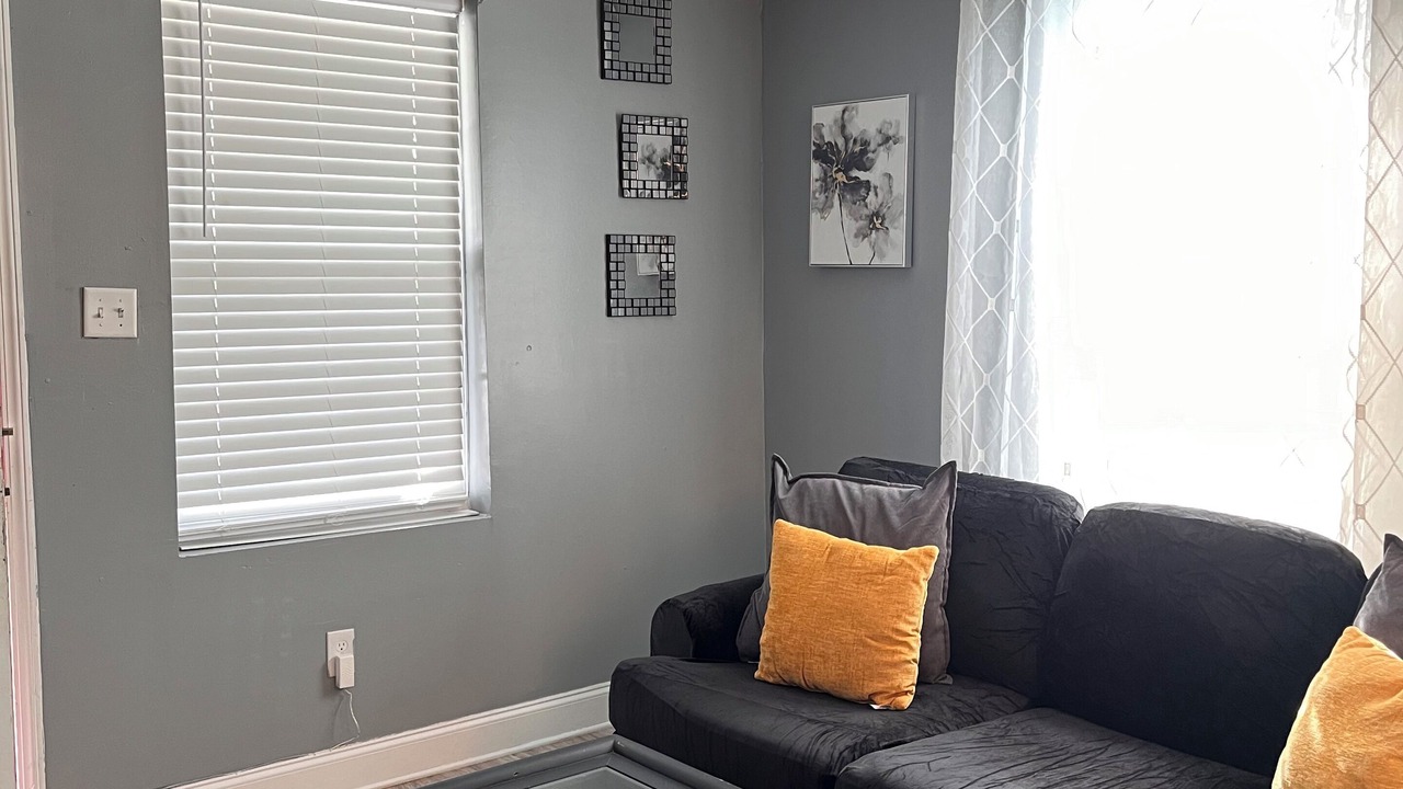 Photo of Livingroom in Kenner - Louis Armstrong International Airport