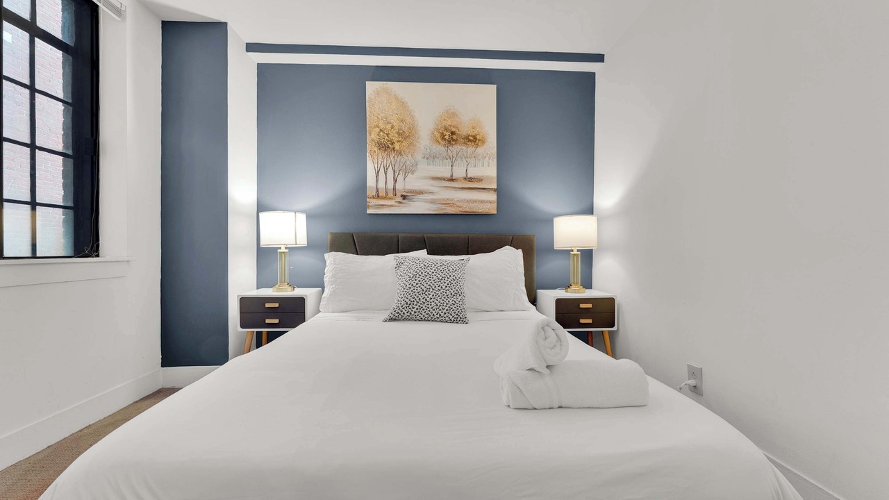 Photo of Bedroom in Center City
