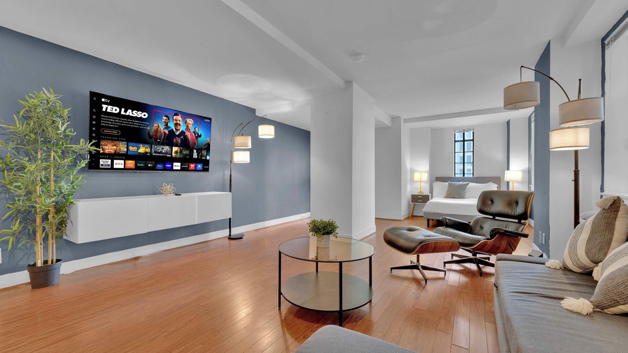 Photo of Livingroom in Center City