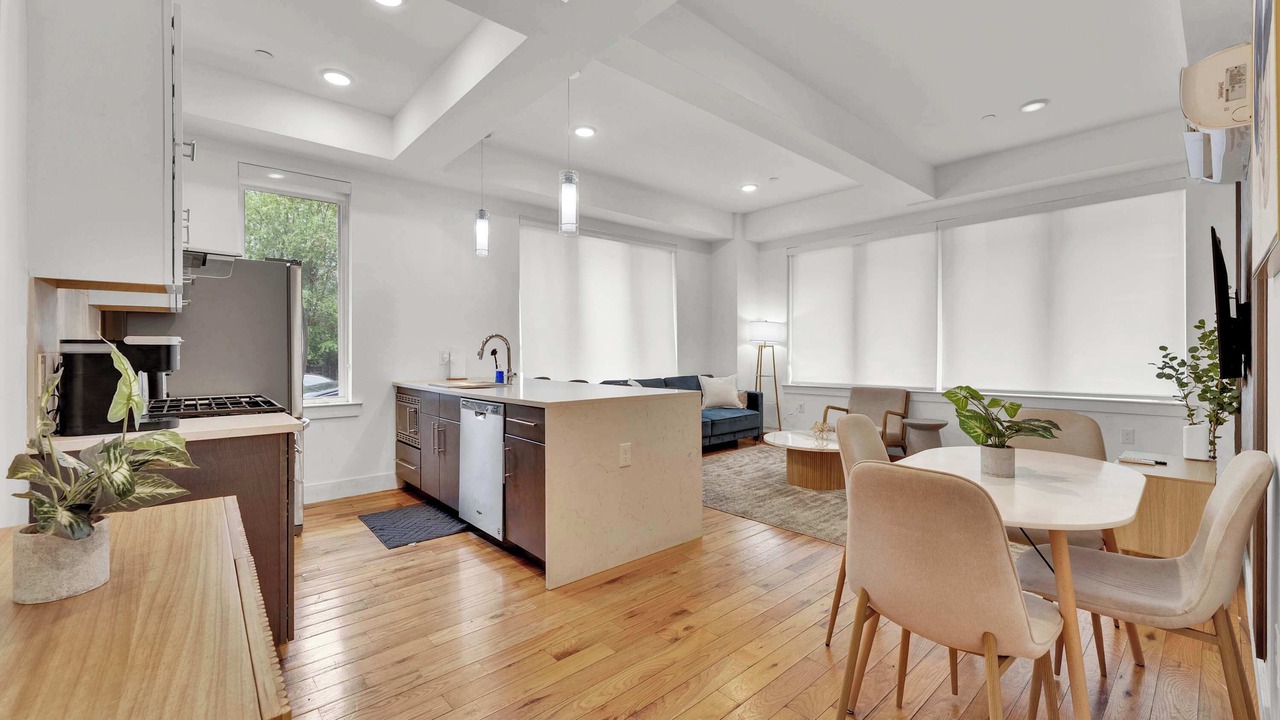 Photo of Livingroom in Olde Kensington