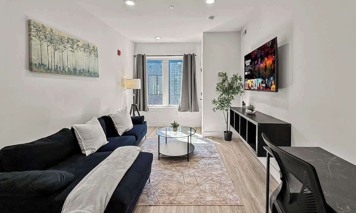 Photo of Livingroom in Olde Richmond