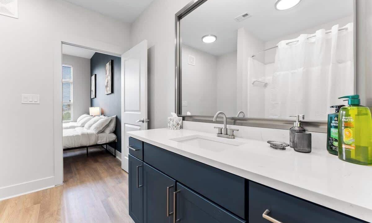 Photo of Bathroom in Deep Ellum