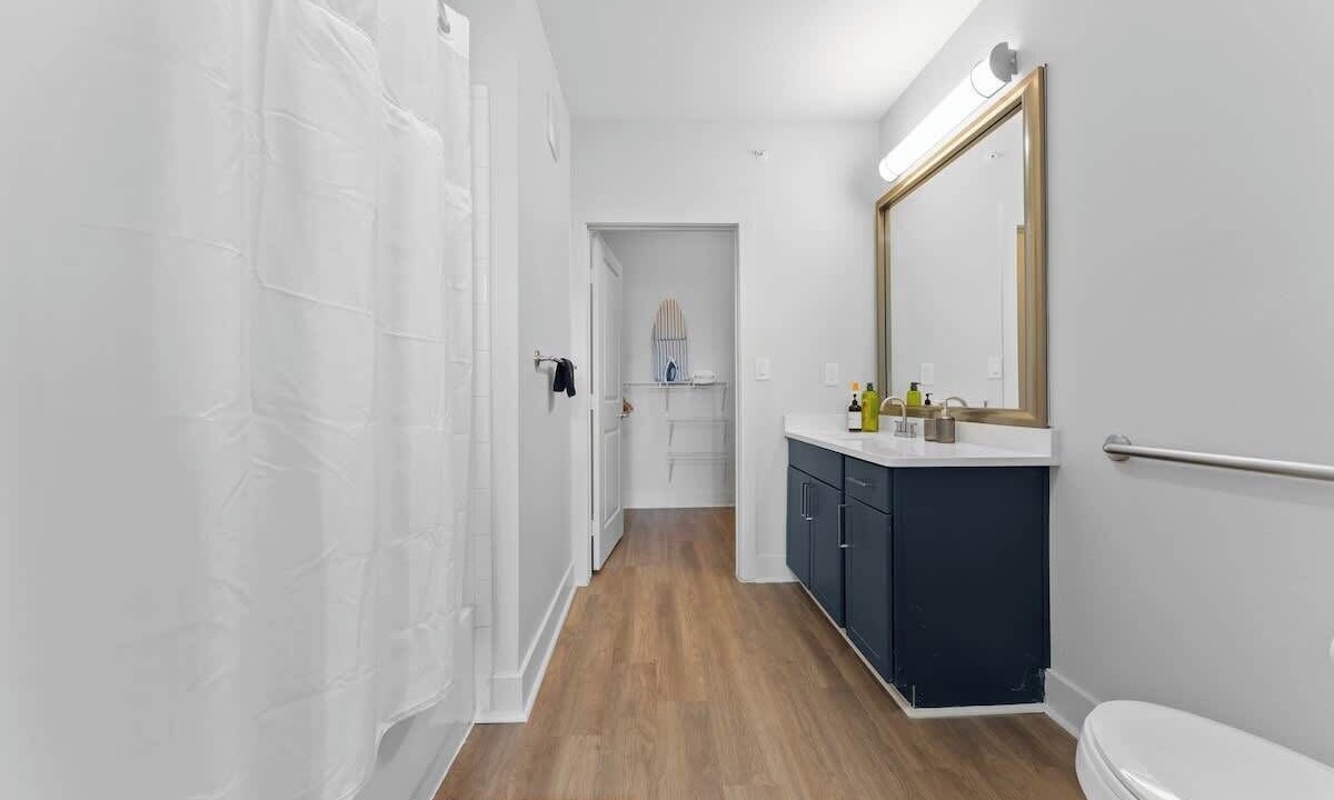 Photo of Bathroom in Deep Ellum