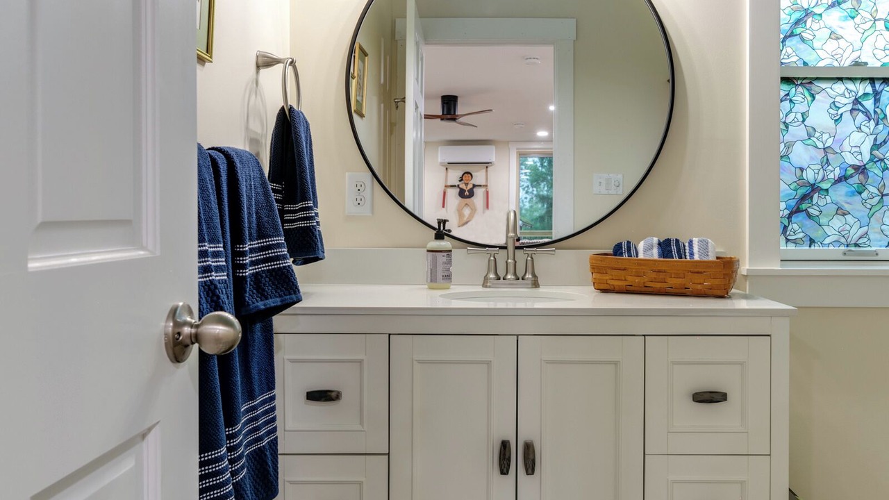 Photo of Bathroom in Valois