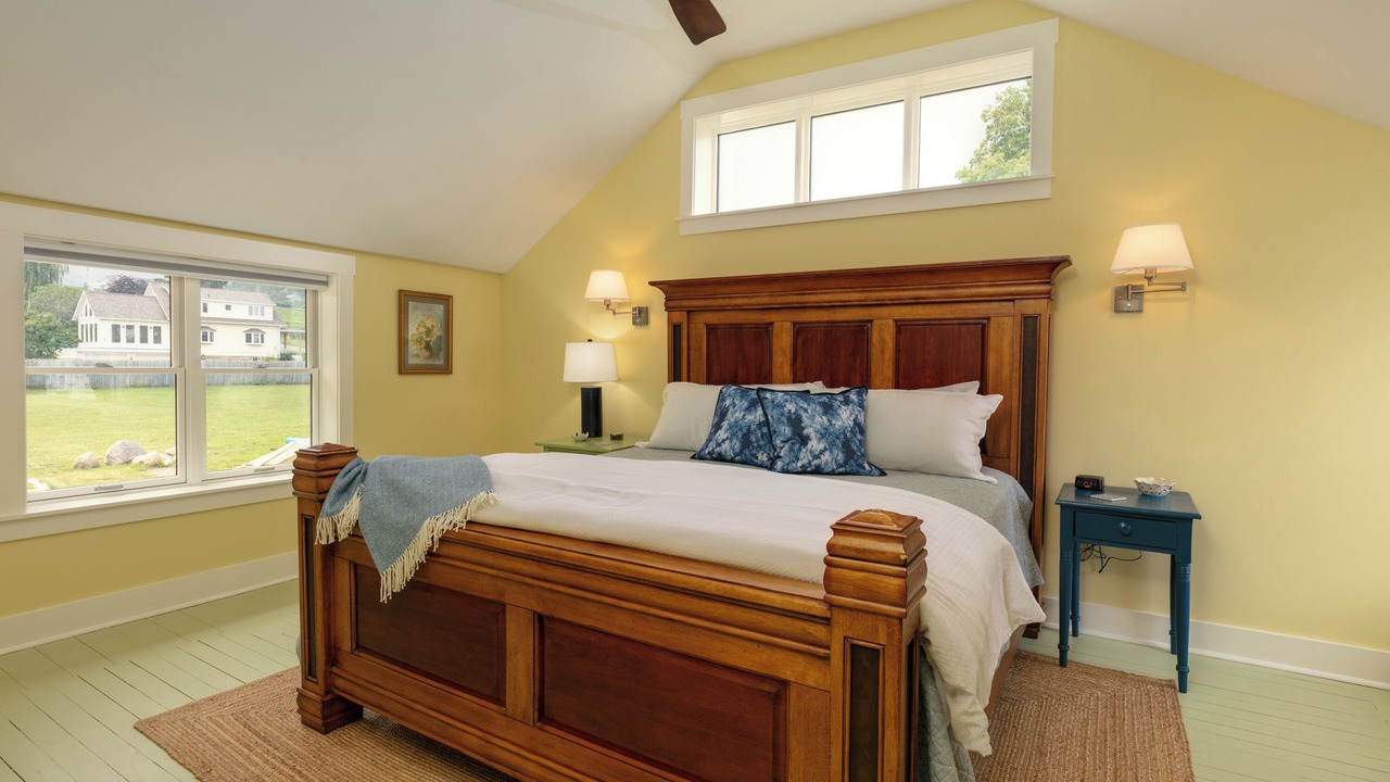 Photo of Bedroom in Valois
