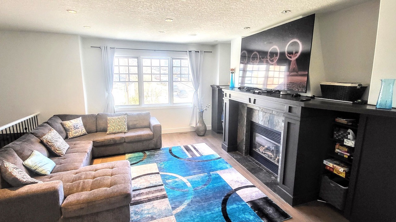 Photo of Livingroom in Parkhill-Stanley Park