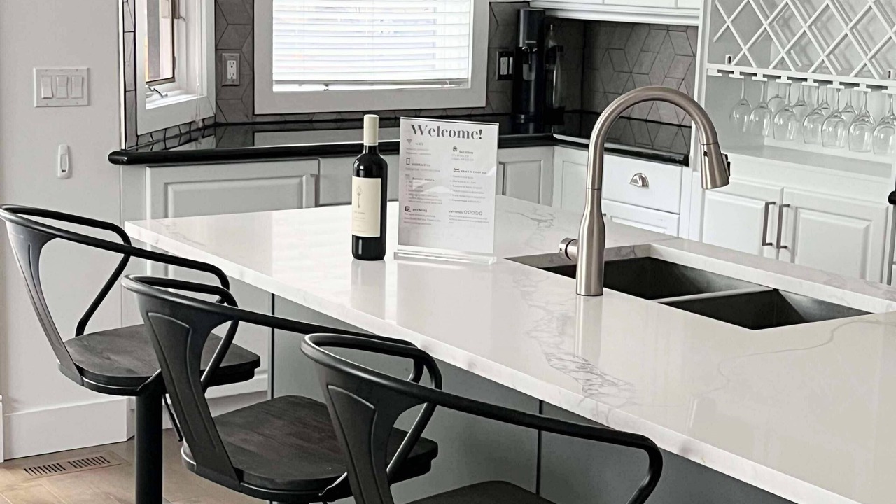 Photo of Kitchen in Parkhill-Stanley Park