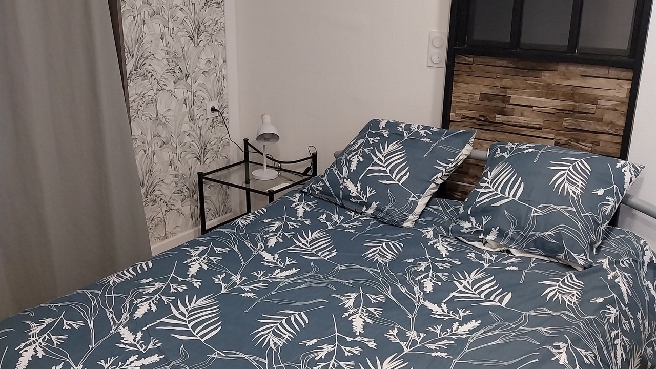 Photo of Bedroom in North district