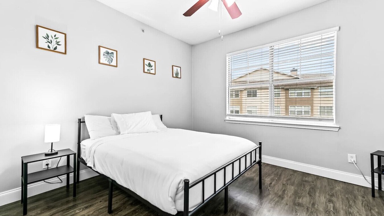 Photo of Bedroom in Fossil Creek