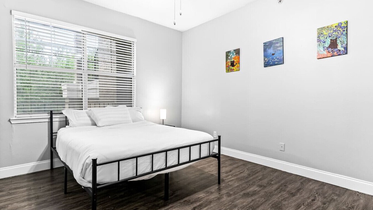 Photo of Bedroom in Fossil Creek