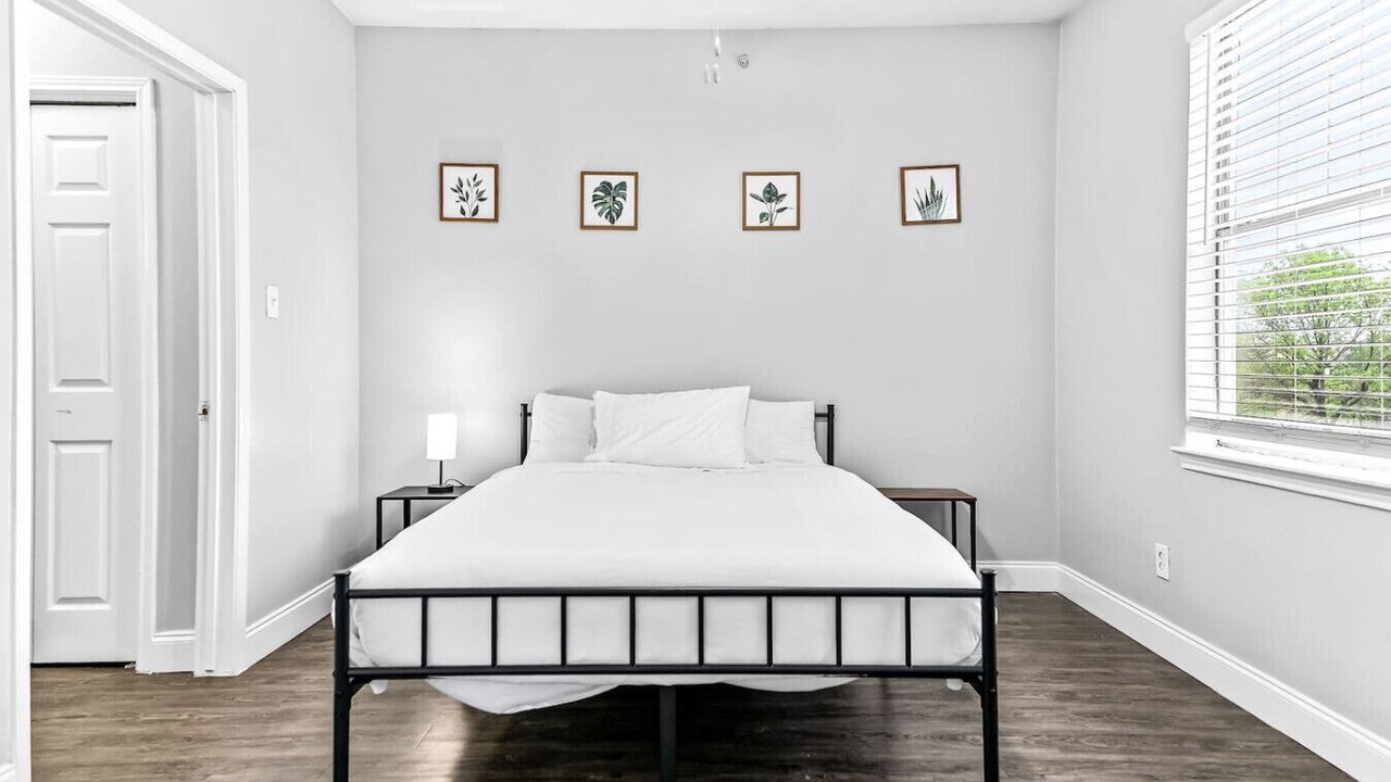 Photo of Bedroom in Fossil Creek