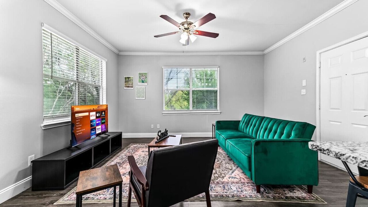 Photo of Livingroom in Fossil Creek