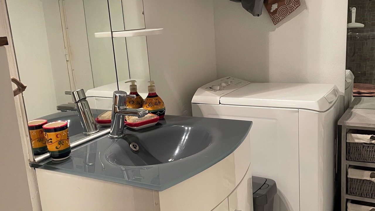 Photo of Bathroom in Les Cabanes de Fleury