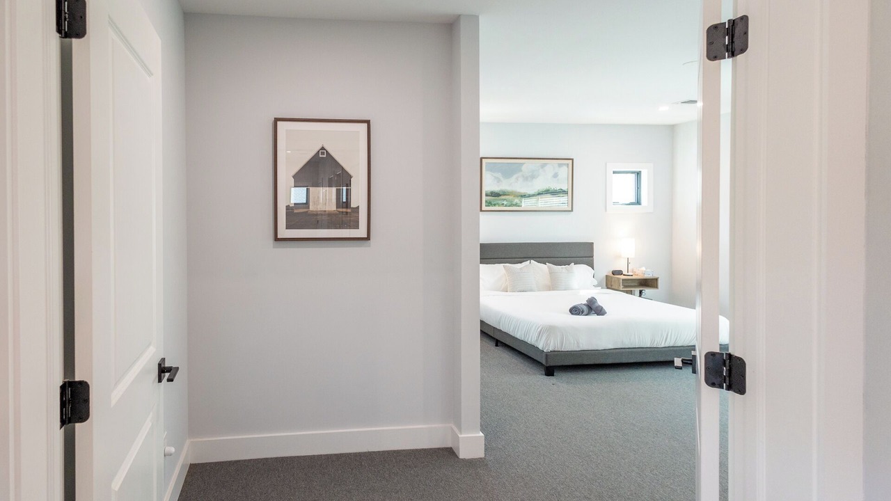 Photo of Bedroom in Edison