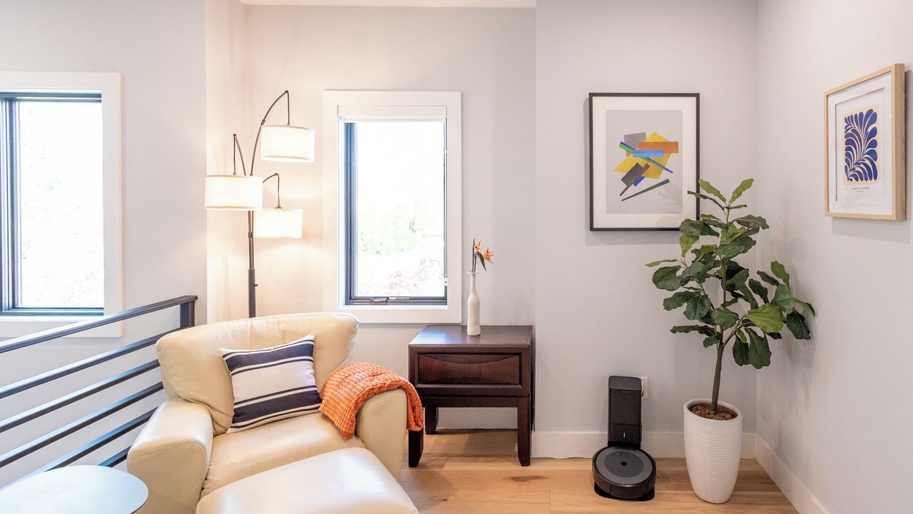 Photo of Others in Edison