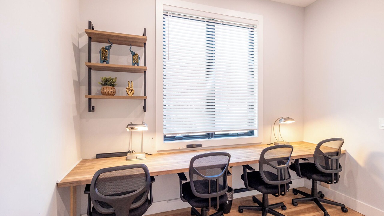 Photo of Others in Edison