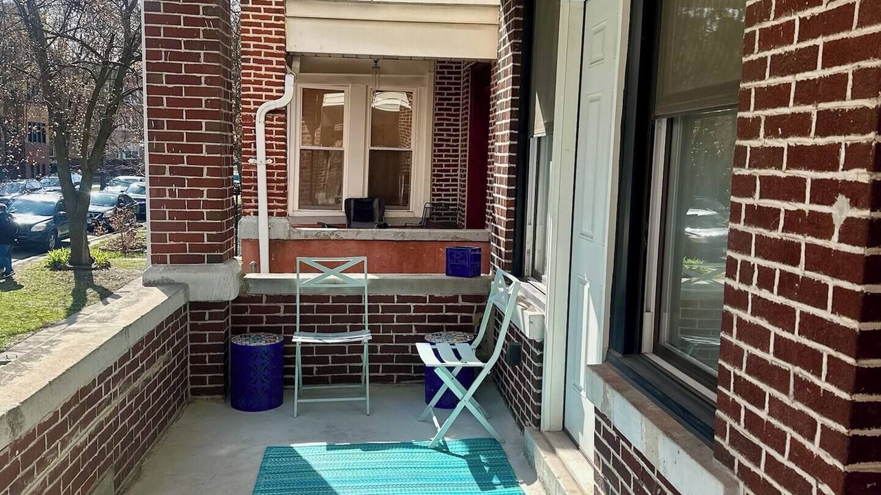 Photo of Patio Balcony in Albany Park