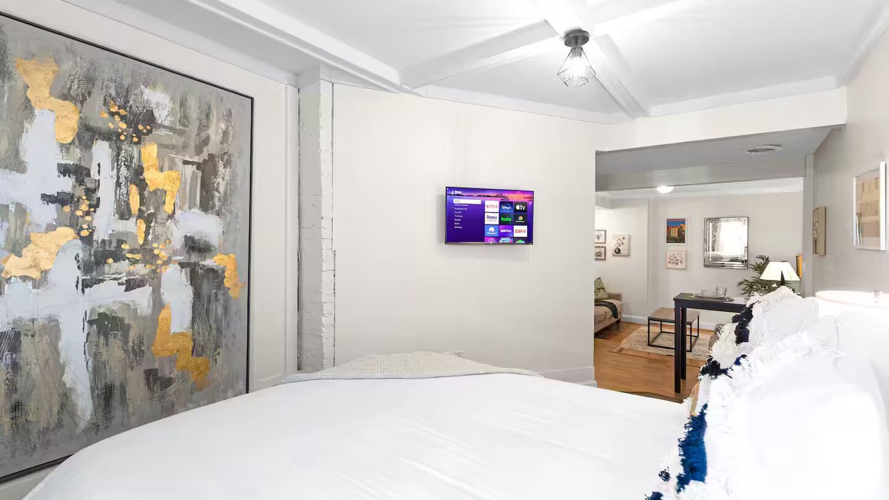 Photo of Bedroom in Forest Park