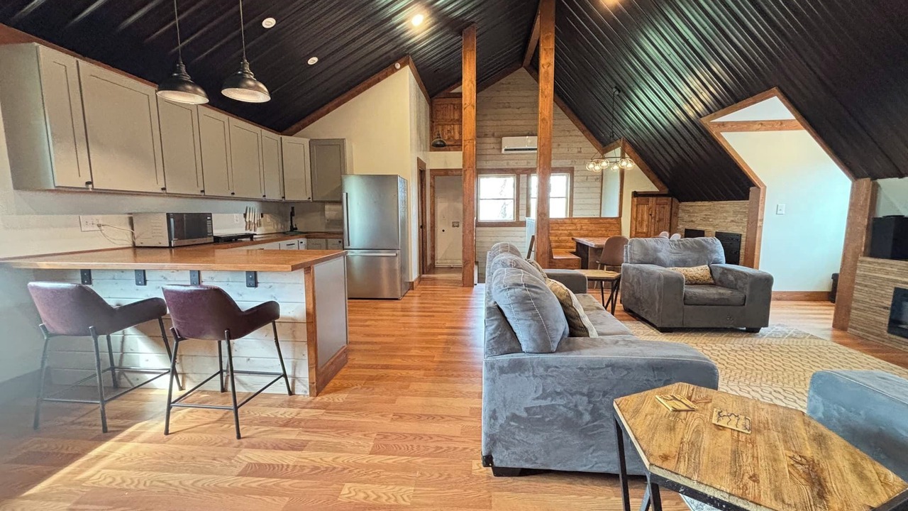 Photo of Livingroom in Shelbyville