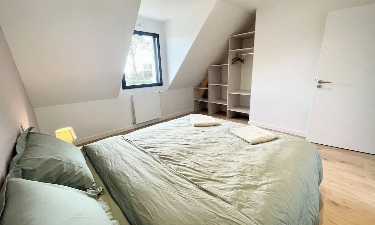 Photo of Bedroom in Larmor-Baden