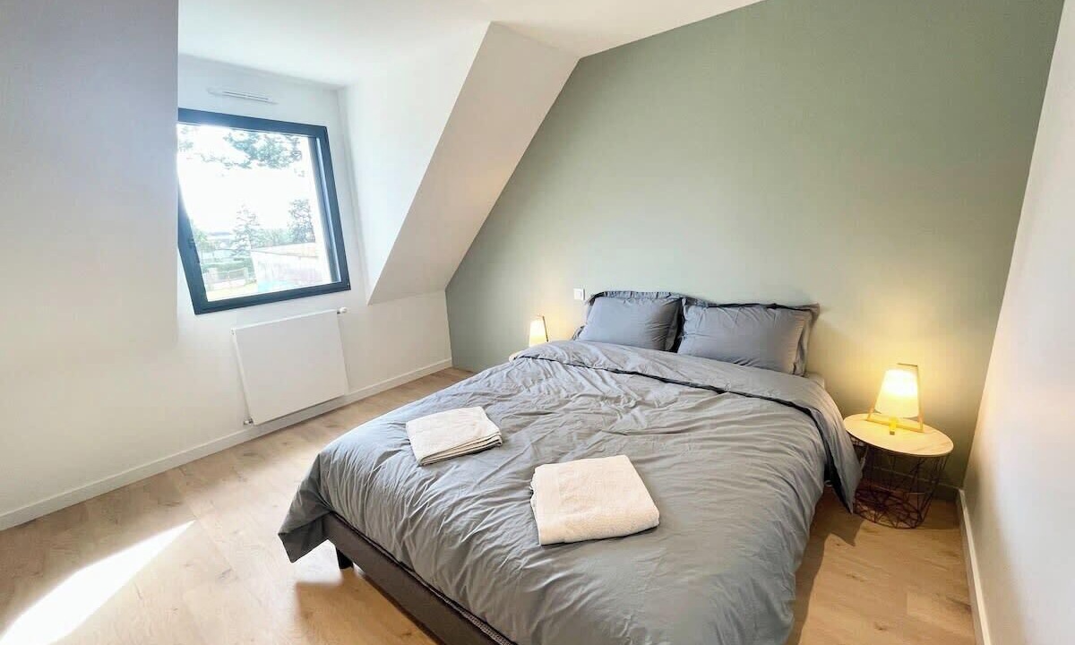Photo of Bedroom in Larmor-Baden