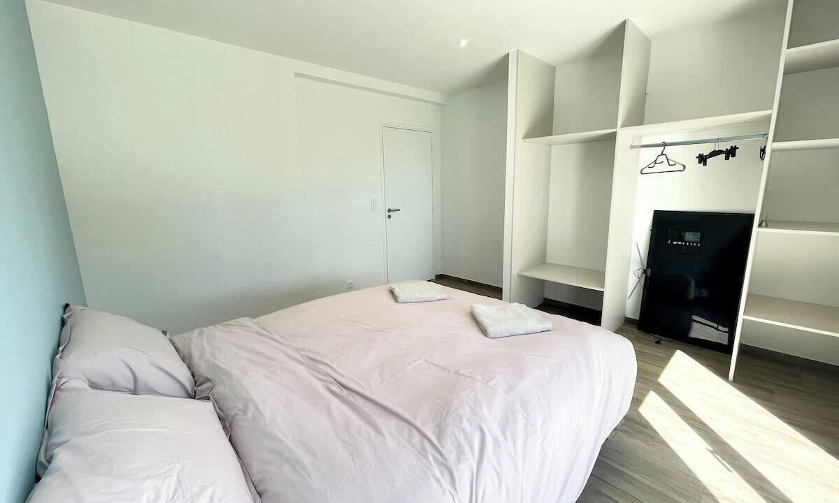 Photo of Bedroom in Larmor-Baden