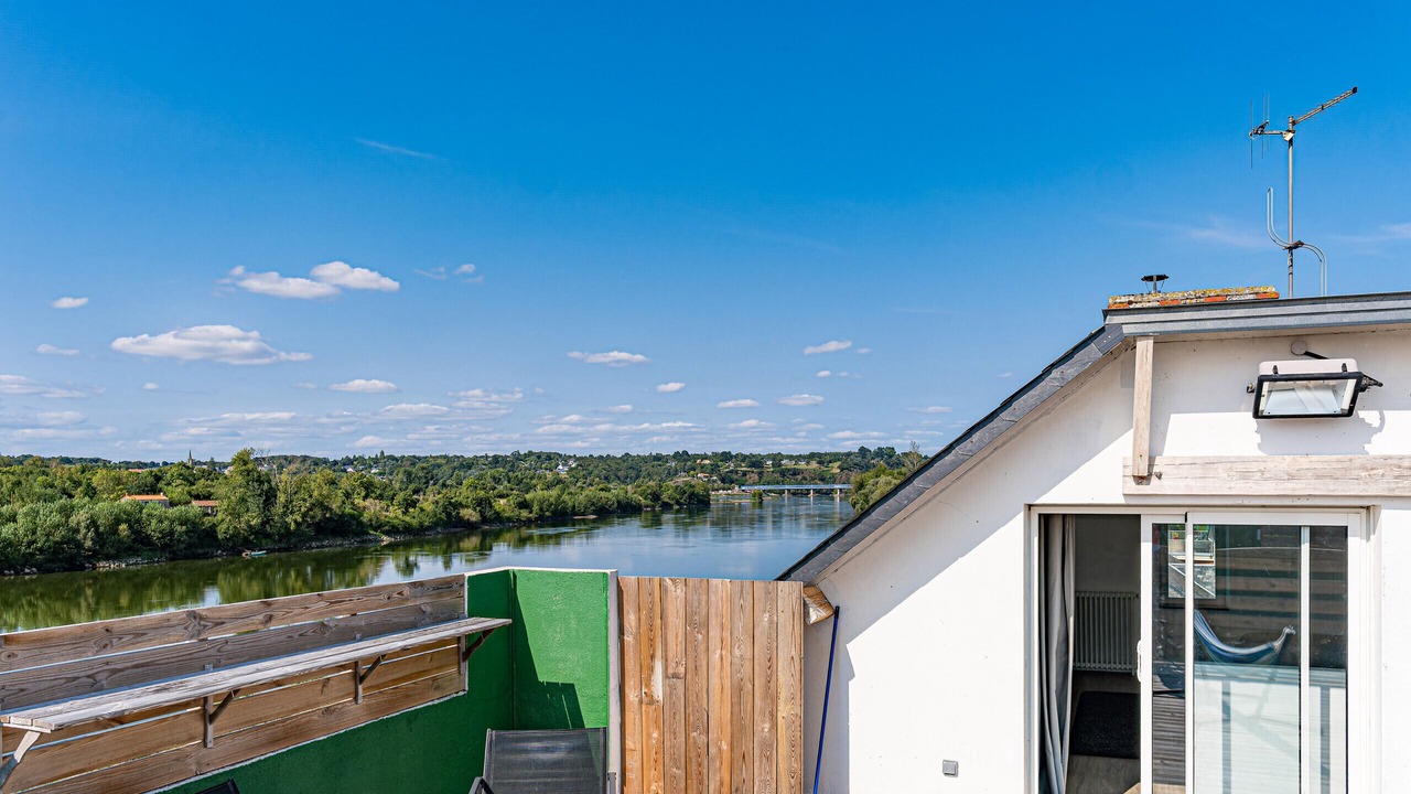 Photo of Patio Balcony in La Chapelle-Basse-Mer