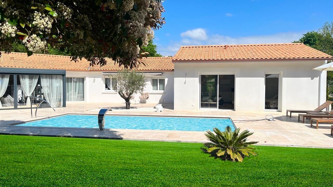 Photo of Outdoor in Saint-Vivien-de-Medoc