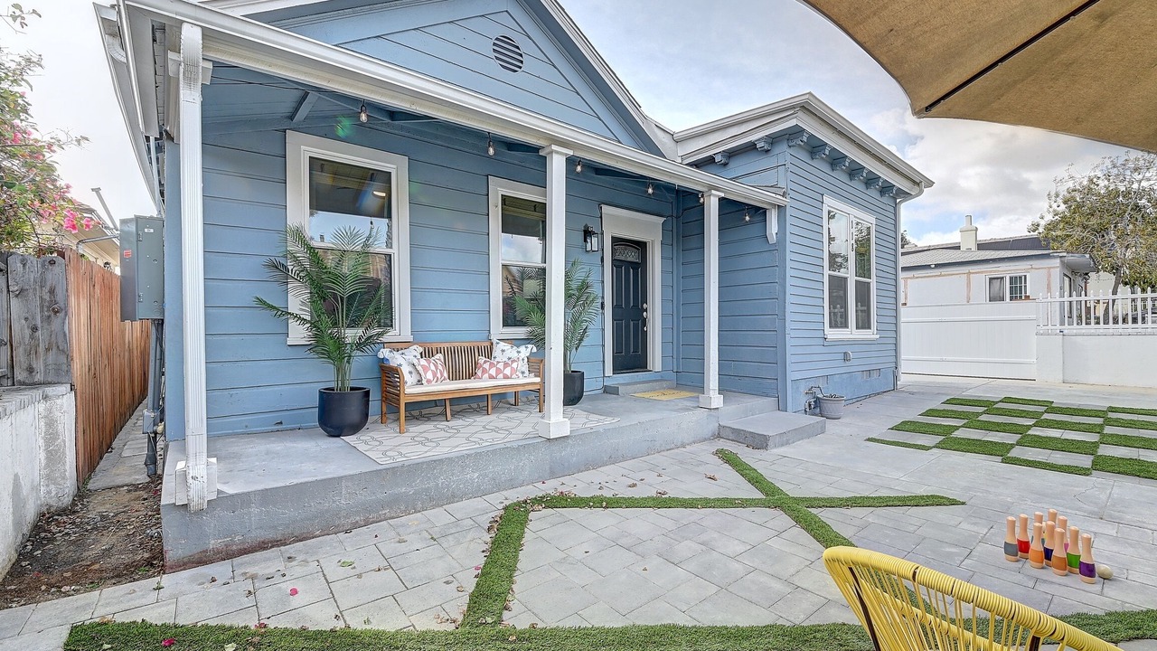 Photo of Patio Balcony in Sherman Heights