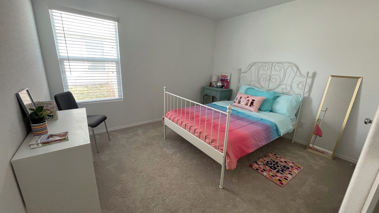 Photo of Bedroom in Wise County