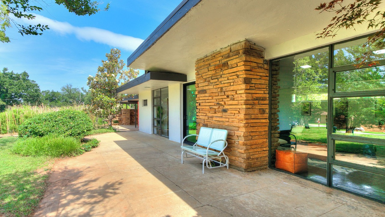 Photo of Patio Balcony in Central Oklahoma City