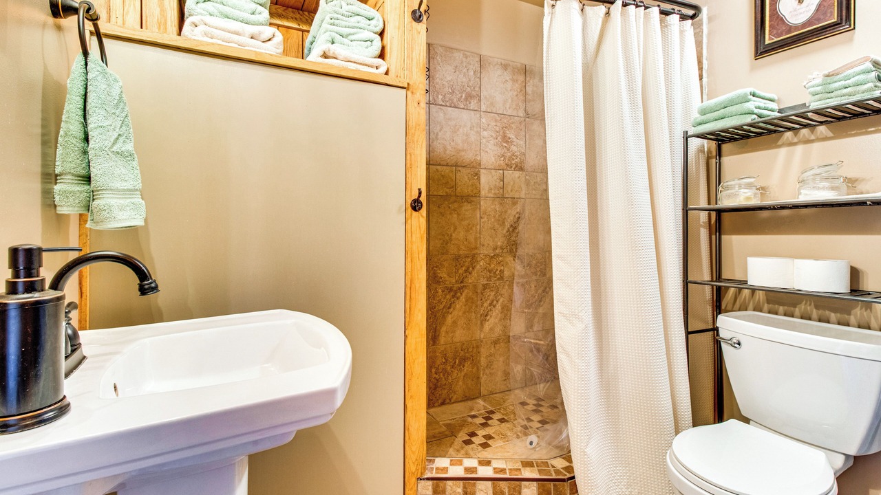 Photo of Bathroom in Cotter