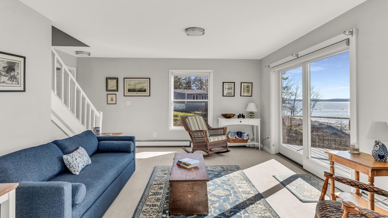 Photo of Livingroom in Castine