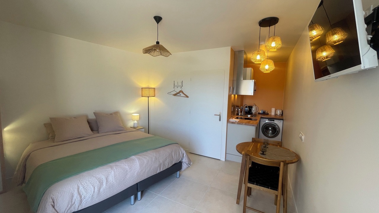 Photo of Bedroom in Angliers