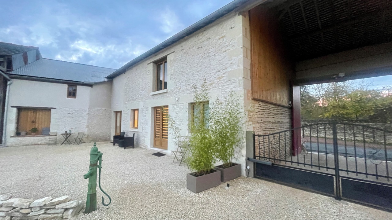 Photo of Outdoor in Angliers