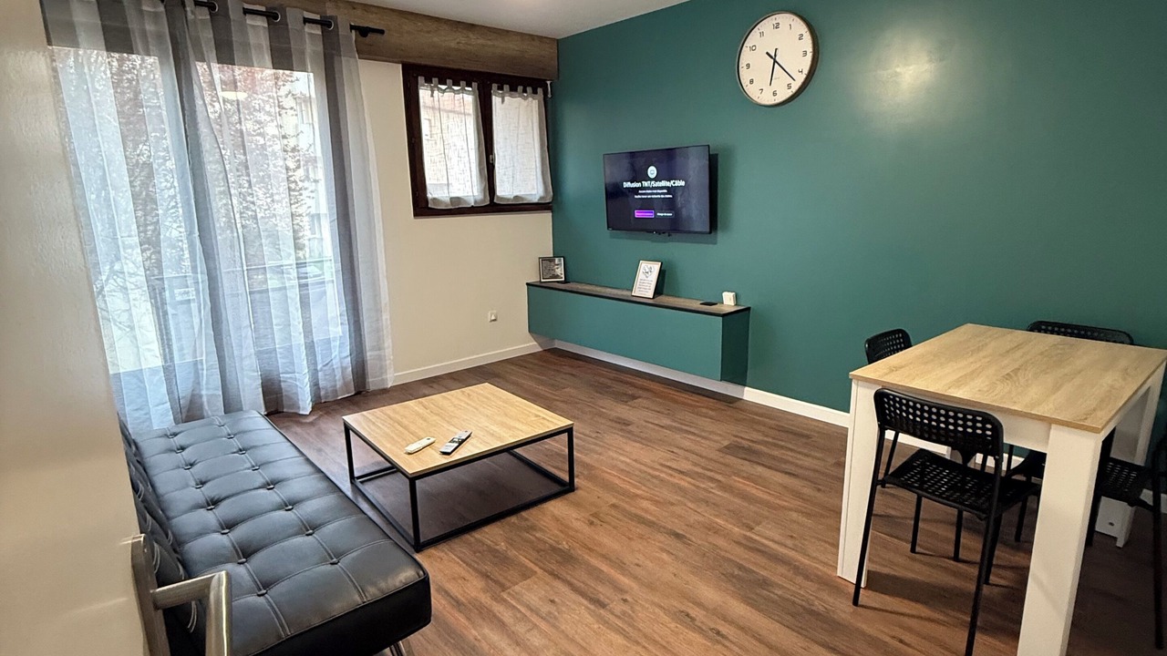 Photo of Livingroom in Notre-Dame-de-Sanilhac