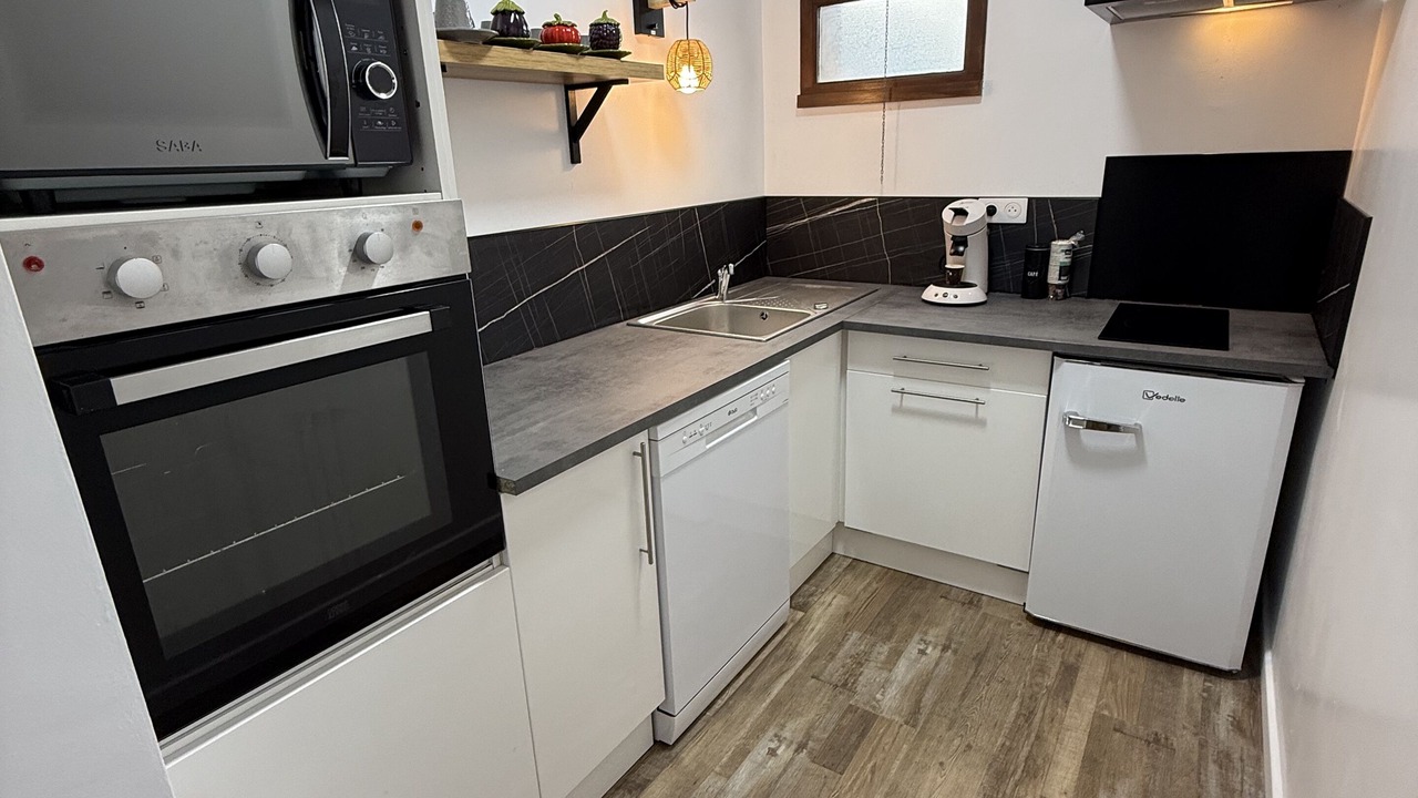 Photo of Kitchen in Notre-Dame-de-Sanilhac