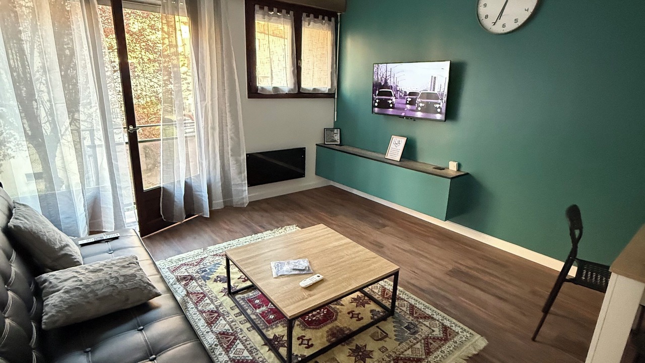 Photo of Livingroom in Notre-Dame-de-Sanilhac